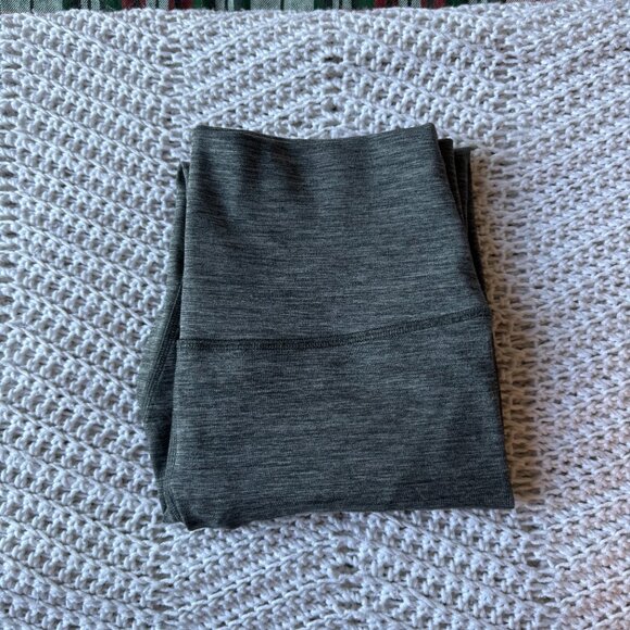 lululemon Align High-Rise Pant 25" (Size 6 Excellent Condition) - Picture 8 of 8